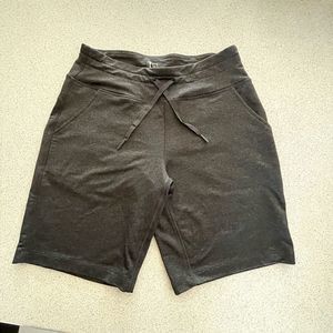 Mondetta stretchy sport/workout shorts